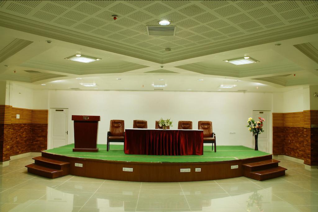 Hotel Dsf Grand Plaza Tuticorin Exterior foto
