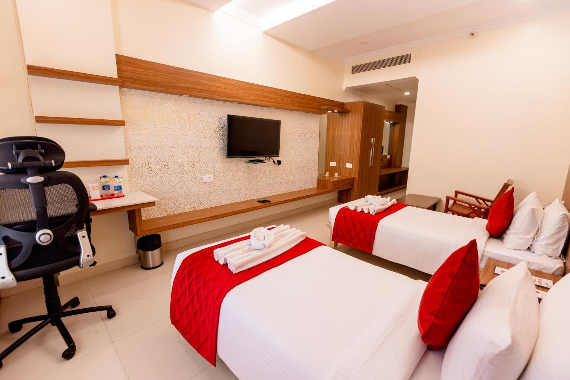 Hotel Dsf Grand Plaza Tuticorin Exterior foto